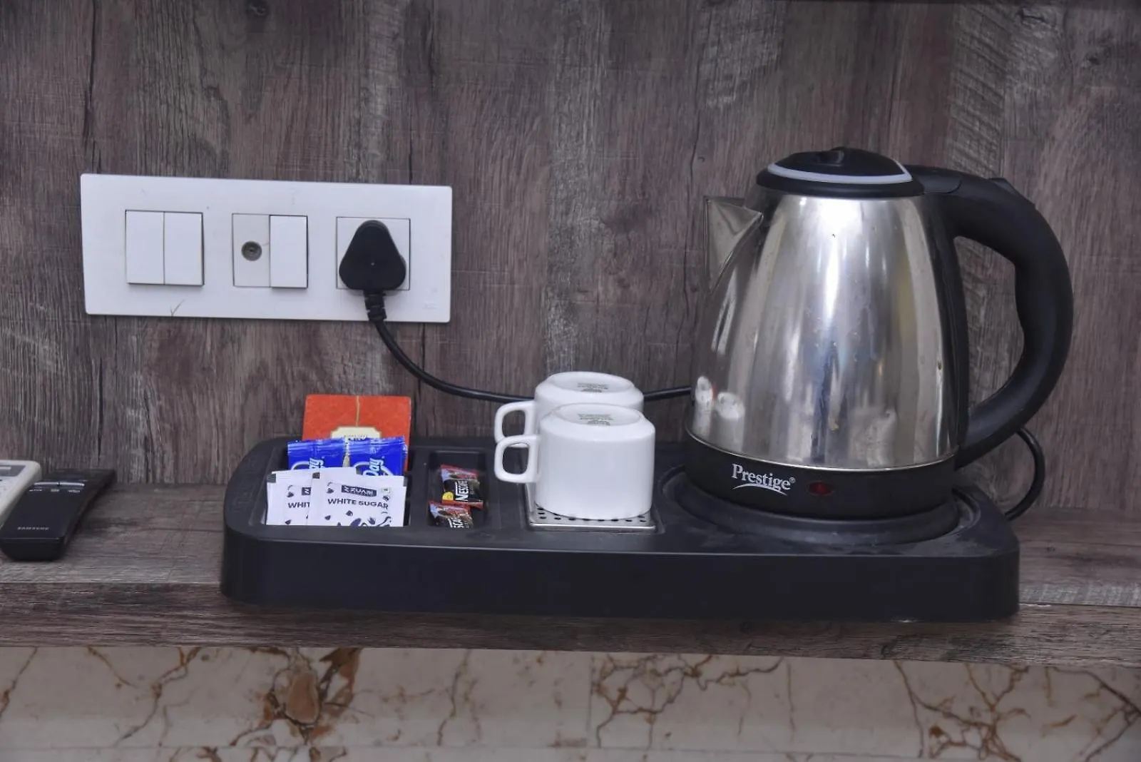 Hotel R S Residency فاراناسي