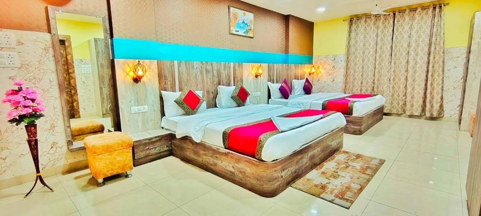 Hotel R S Residency فاراناسي 2*,  الهند